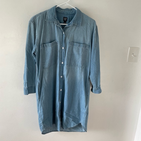 GAP Dresses & Skirts - Gap denim shirtdress